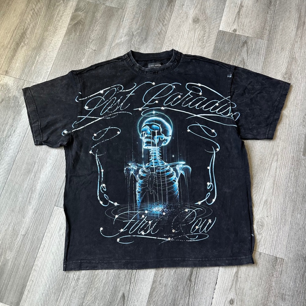 NWT First Row Last Paradise First Row Skeleton‎ Graphic T-Shirt Distressed M